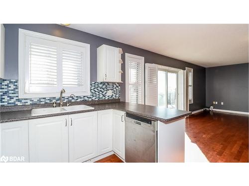 115 Sproule Drive, Barrie, ON - Indoor Photo Showing Kitchen With Double Sink