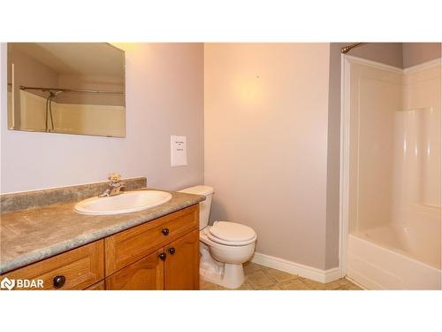 115 Sproule Drive, Barrie, ON - Indoor Photo Showing Bathroom