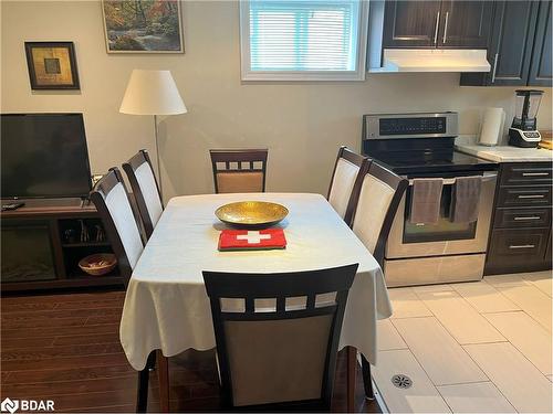 Lower-168 Federal Street, Hamilton, ON - Indoor Photo Showing Dining Room