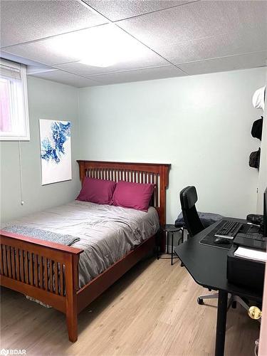 133 Monique Crescent, Barrie, ON - Indoor Photo Showing Bedroom