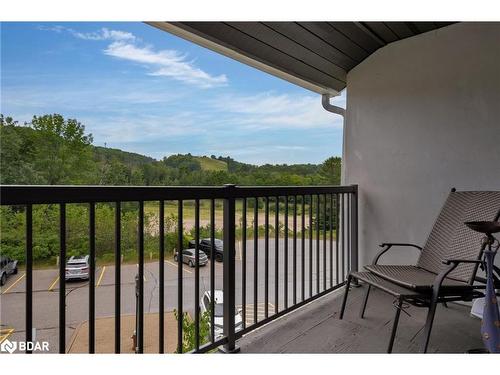 303-1102 Horseshoe Valley Road W, Horseshoe Valley, ON - Outdoor With Balcony With Exterior