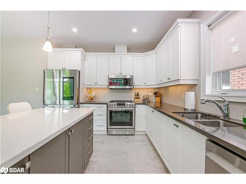 165 Bishop Drive E, Barrie, ON - Indoor Photo Showing Kitchen With Double Sink