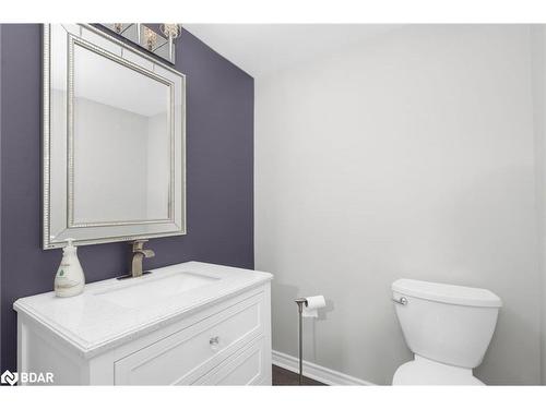 8 Ridwell Street, Barrie, ON - Indoor Photo Showing Bathroom