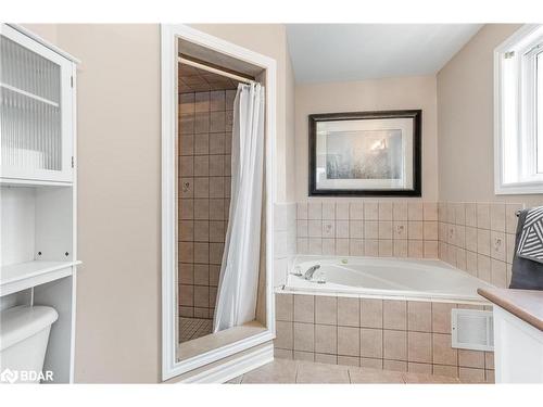 121 Nicholson Drive, Barrie, ON - Indoor Photo Showing Bathroom