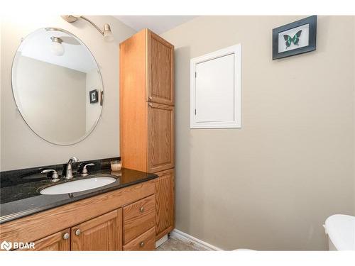 121 Nicholson Drive, Barrie, ON - Indoor Photo Showing Bathroom