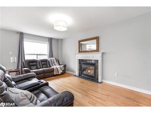 121 Nicholson Drive, Barrie, ON - Indoor Photo Showing Living Room With Fireplace