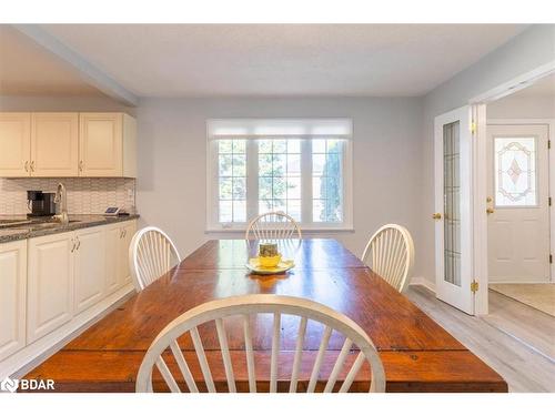 569 Mapleview Drive E, Barrie, ON - Indoor Photo Showing Dining Room