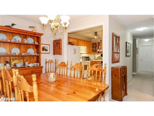 305-131 Clapperton Street, Barrie, ON - Indoor Photo Showing Dining Room