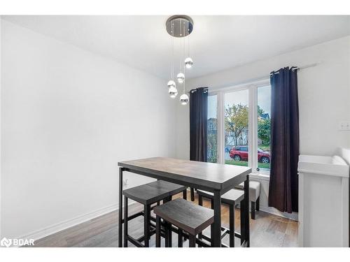 118 Churchland Drive, Barrie, ON - Indoor Photo Showing Dining Room