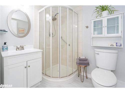 282 Robins Point Road, Tay, ON - Indoor Photo Showing Bathroom