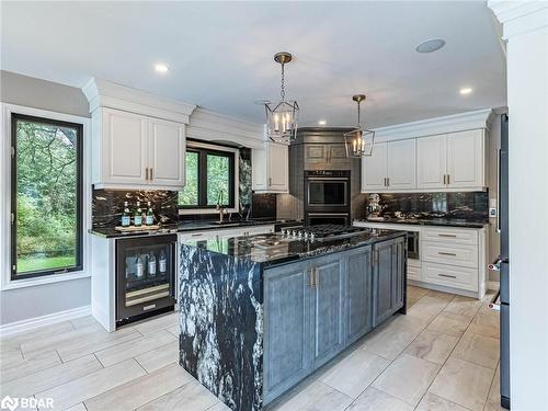 355 Golf Links Road, Ancaster, ON - Indoor Photo Showing Kitchen