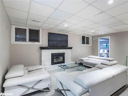 355 Golf Links Road, Ancaster, ON - Indoor Photo Showing Living Room With Fireplace