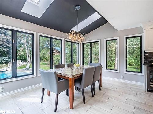 355 Golf Links Road, Ancaster, ON - Indoor Photo Showing Dining Room