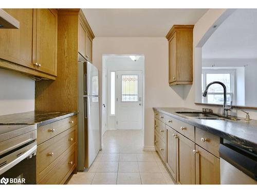 51 Gosney Crescent, Barrie, ON - Indoor Photo Showing Kitchen With Double Sink