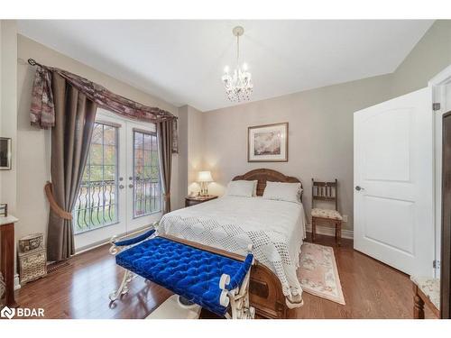 7 Sherwood Crescent, Tiny, ON - Indoor Photo Showing Bedroom