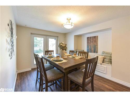 326 Crawford Street, Orillia, ON - Indoor Photo Showing Dining Room