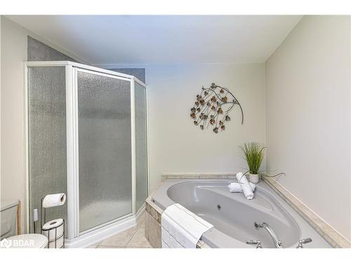 326 Crawford Street, Orillia, ON - Indoor Photo Showing Bathroom