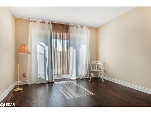 52 Settler Court, Brampton, ON - Indoor Photo Showing Other Room