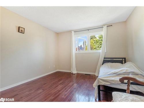 52 Settler Court, Brampton, ON - Indoor Photo Showing Bedroom