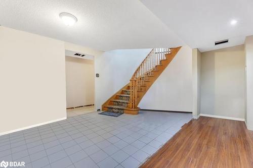 52 Settler Court, Brampton, ON - Indoor Photo Showing Other Room