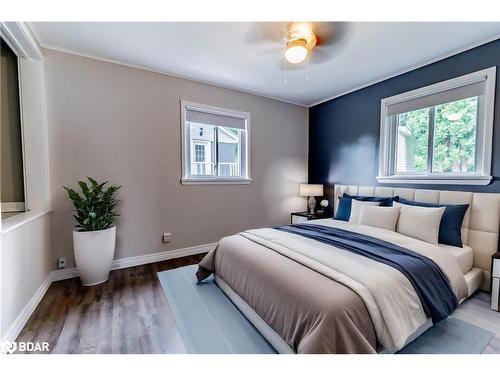 63 Bradley Street, St. Catharines, ON - Indoor Photo Showing Bedroom