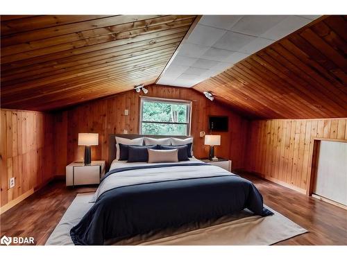 63 Bradley Street, St. Catharines, ON - Indoor Photo Showing Bedroom