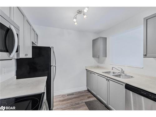 796 Coral Springs Lane, Midland, ON - Indoor Photo Showing Kitchen With Double Sink