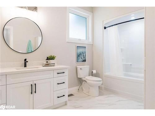 1250 Old Parry Sound Road, Utterson, ON - Indoor Photo Showing Bathroom