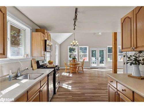 1150 Whites Road, Port Carling, ON - Indoor Photo Showing Kitchen