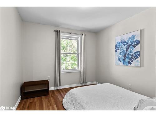 1150 Whites Road, Port Carling, ON - Indoor Photo Showing Bedroom