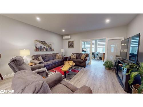 50-375 Mitchell Road S, Listowel, ON - Indoor Photo Showing Living Room