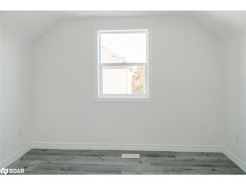 673 Knox Avenue, Hamilton, ON - Indoor Photo Showing Other Room