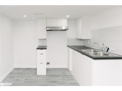 673 Knox Avenue, Hamilton, ON - Indoor Photo Showing Kitchen With Double Sink