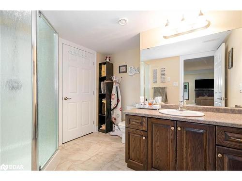 52 Drummond Drive, Penetanguishene, ON - Indoor Photo Showing Bathroom