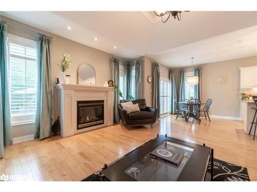 107 Cumming Drive, Barrie, ON - Indoor Photo Showing Living Room With Fireplace