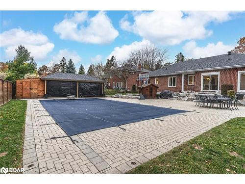 68 Dundonald Street, Barrie, ON - Outdoor