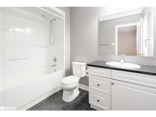 1035 Cook Drive, Midland, ON - Indoor Photo Showing Bathroom