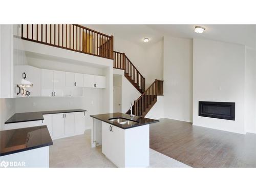 3067 Sandy Acres Avenue, Severn, ON - Indoor Photo Showing Kitchen With Double Sink