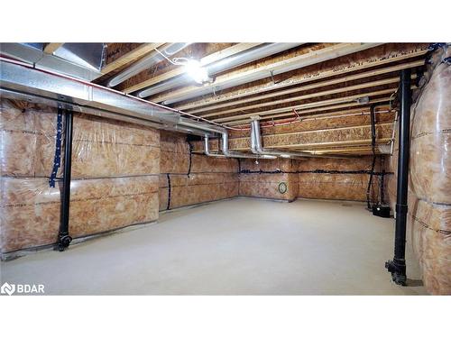 3067 Sandy Acres Avenue, Severn, ON - Indoor Photo Showing Basement