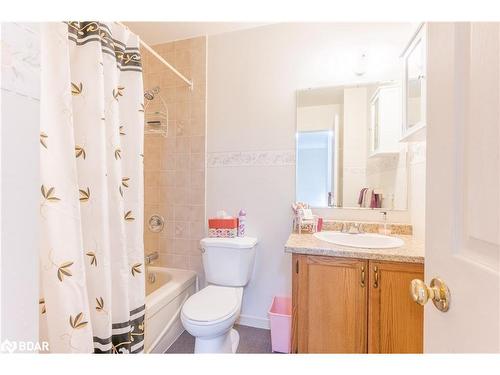 36 Champlain Crescent, Peterborough, ON - Indoor Photo Showing Bathroom