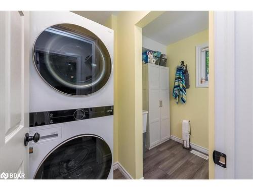 1123 Whispering Pines Tr Pv Trail, Bracebridge, ON - Indoor Photo Showing Laundry Room