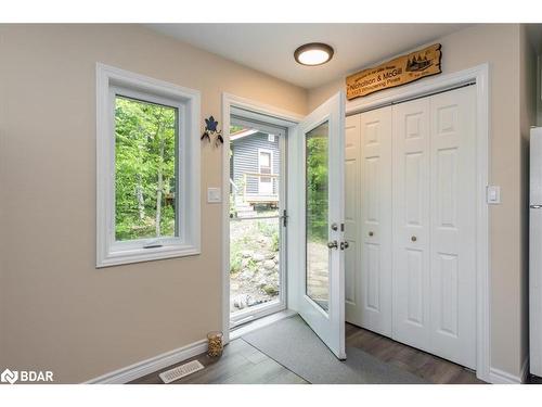 1123 Whispering Pines Tr Pv Trail, Bracebridge, ON - Indoor Photo Showing Other Room