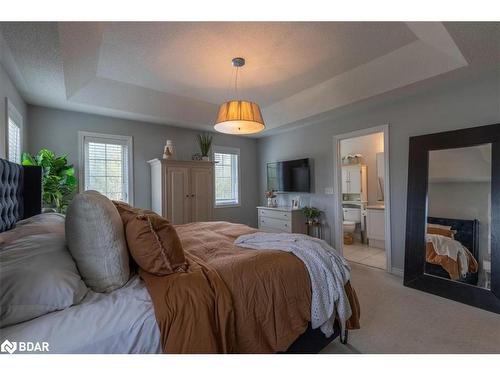 117 Collier Crescent, Essa, ON - Indoor Photo Showing Bedroom