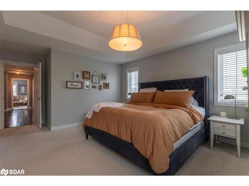 117 Collier Crescent, Essa, ON - Indoor Photo Showing Bedroom