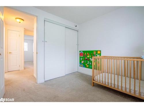 22 Mccausland Court, Barrie, ON - Indoor Photo Showing Bedroom