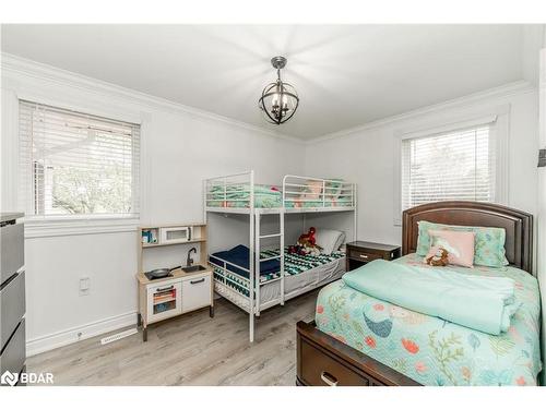 588300 County Road 17, Mulmur, ON - Indoor Photo Showing Bedroom