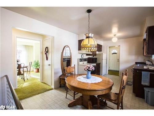 279 Cook Street, Barrie, ON - Indoor Photo Showing Dining Room