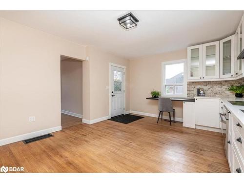 89 Douglas Street, Orillia, ON - Indoor Photo Showing Kitchen