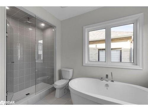 109 Bearberry Road, Springwater, ON - Indoor Photo Showing Bathroom