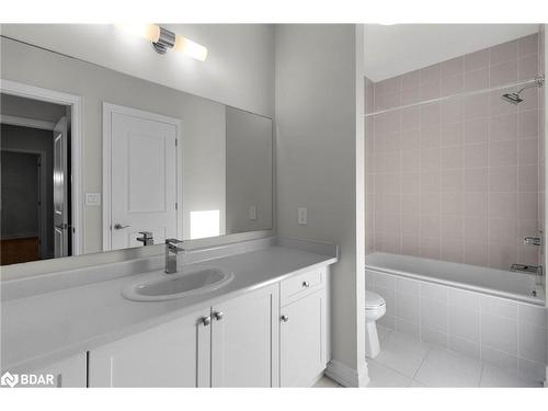 109 Bearberry Road, Springwater, ON - Indoor Photo Showing Bathroom